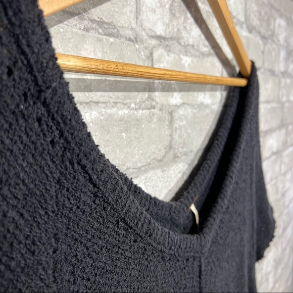 Free People Women's Medium Summer Romance Short Sleeve Sweater in Black Vneck - Picture 5 of 9